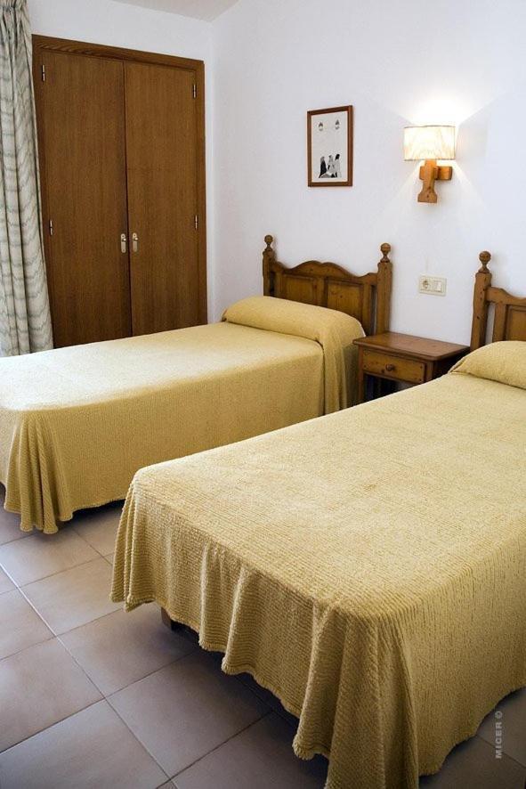 Apartamentos Leo بورت دي بوينسا المظهر الخارجي الصورة