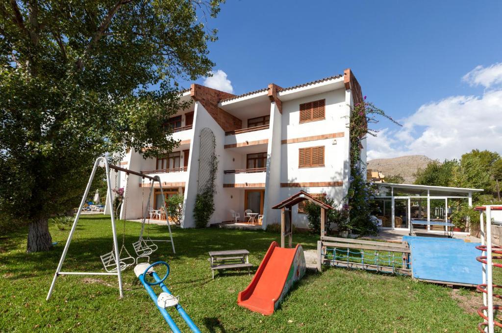 Apartamentos Leo بورت دي بوينسا الغرفة الصورة